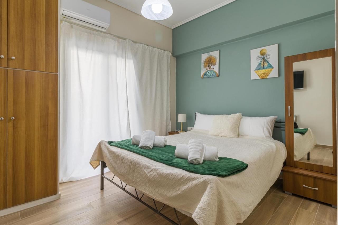 Ferienwohnung Couples Retreat, Fully Equipped Studio/ Loutraki Beach Exterior foto